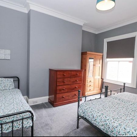 Вилла Westbourne House Скарборо Экстерьер фото